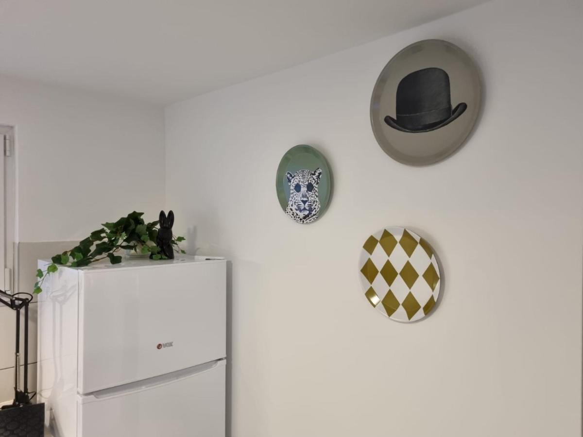 Bowler Hat Apartment Belgrade Exterior photo